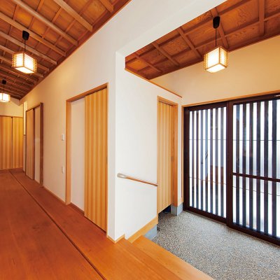 家族の絆が深まる広く明るく暖かな住まい