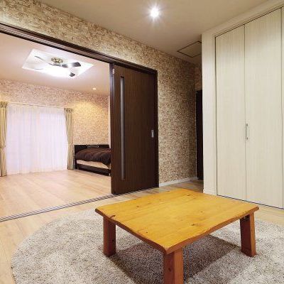 店舗設計のノウハウで、明るく現代的なデザインに刷新