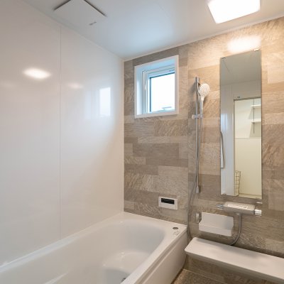 繋ぐ減築リノベーションの家