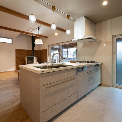受け継がれるペレットストーブと家事ラク動線リノベーション