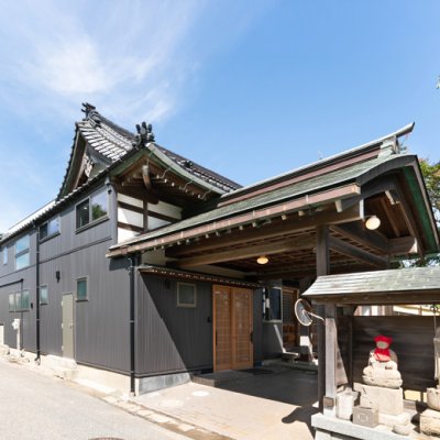 光差す住まいへ。受け継がれた歴史を紡ぐお寺リノベーション